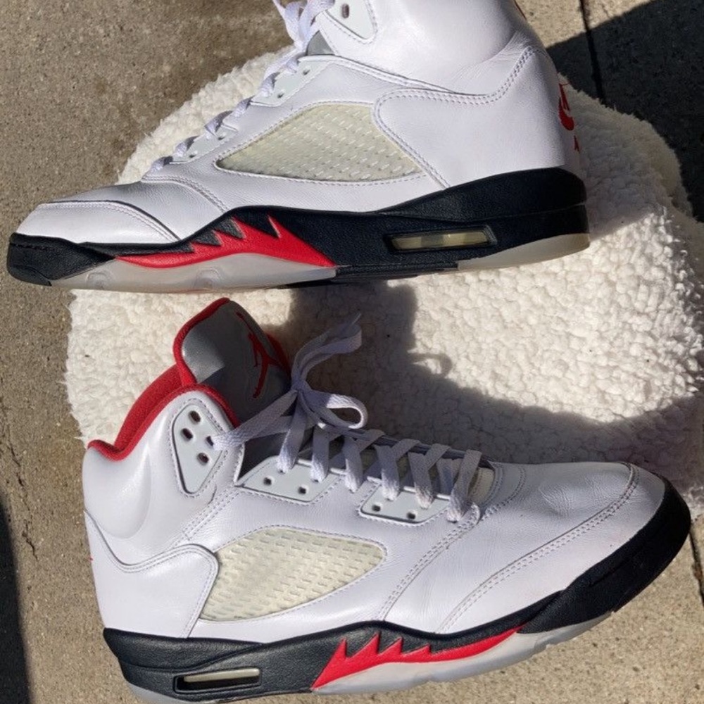 Fire Red Jordan 5 (2nd listing for engagement)